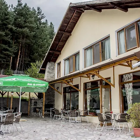 Helier Hotel 2*